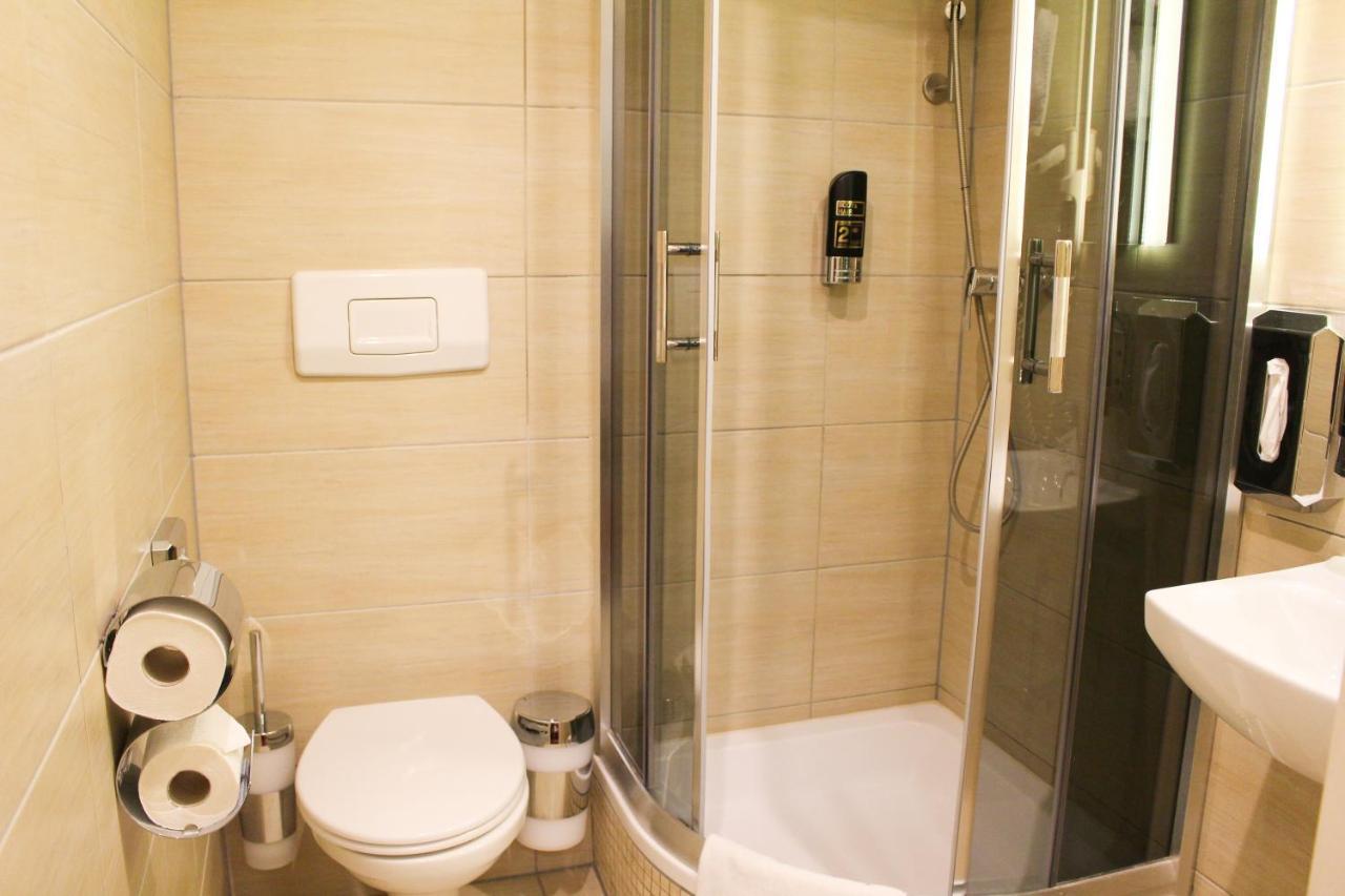 Private Comfort Stephansplatz - Self Check In Viena Exterior foto
